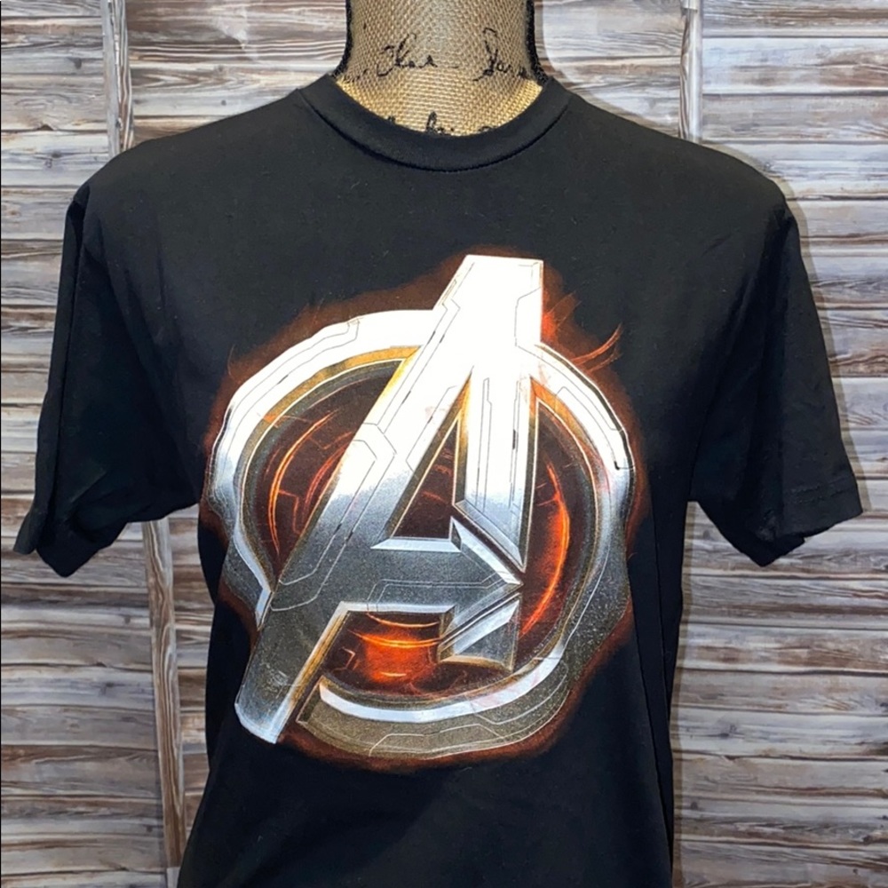 Avengers T-shirt.           A1011